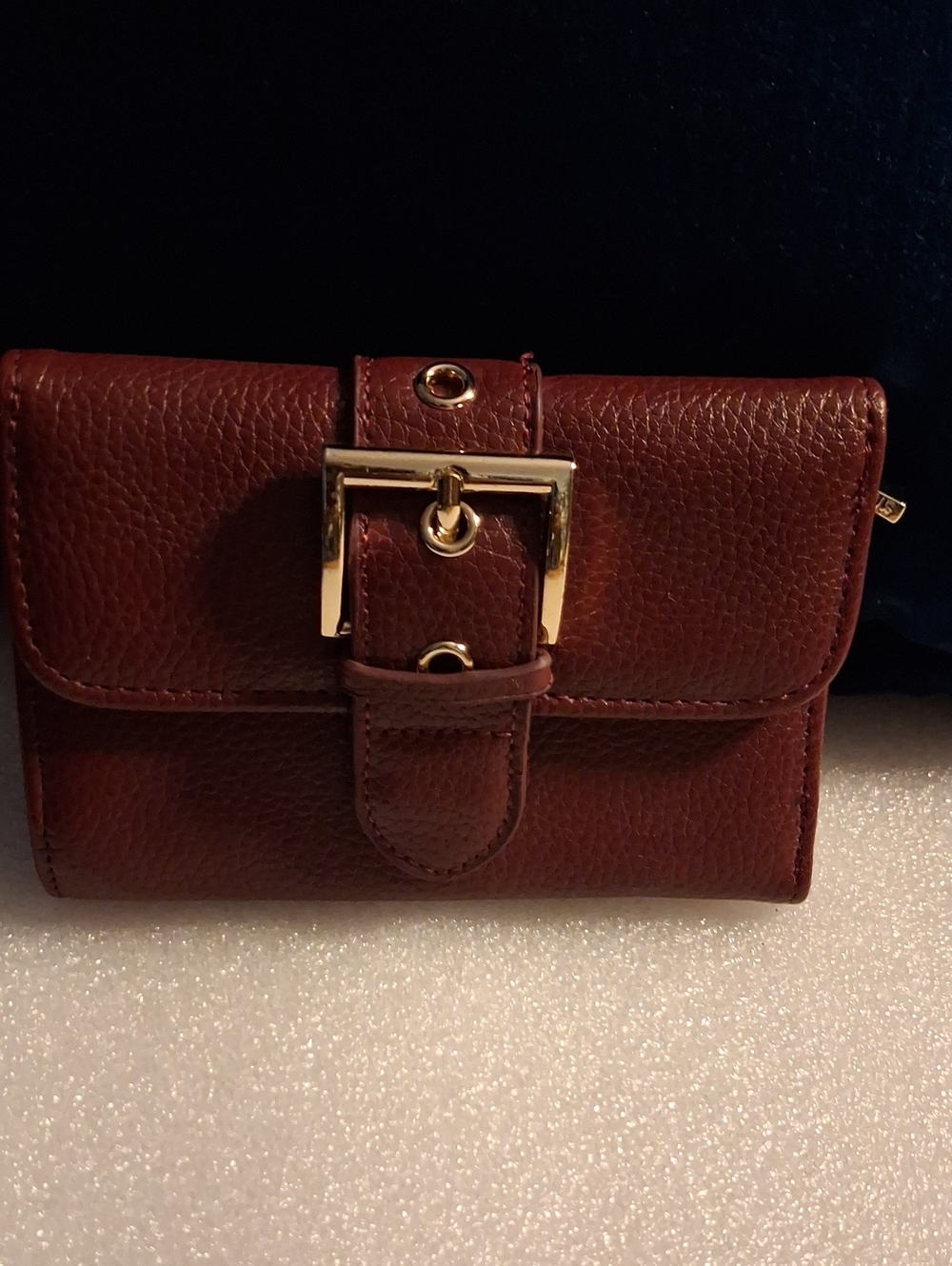 Steve Madden Chestnut Brown Leather Wallet with Gold Buckle